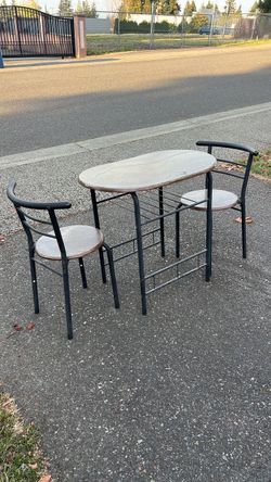 Free 2-Person Bistro Table & Chairs – Needs Refinishing