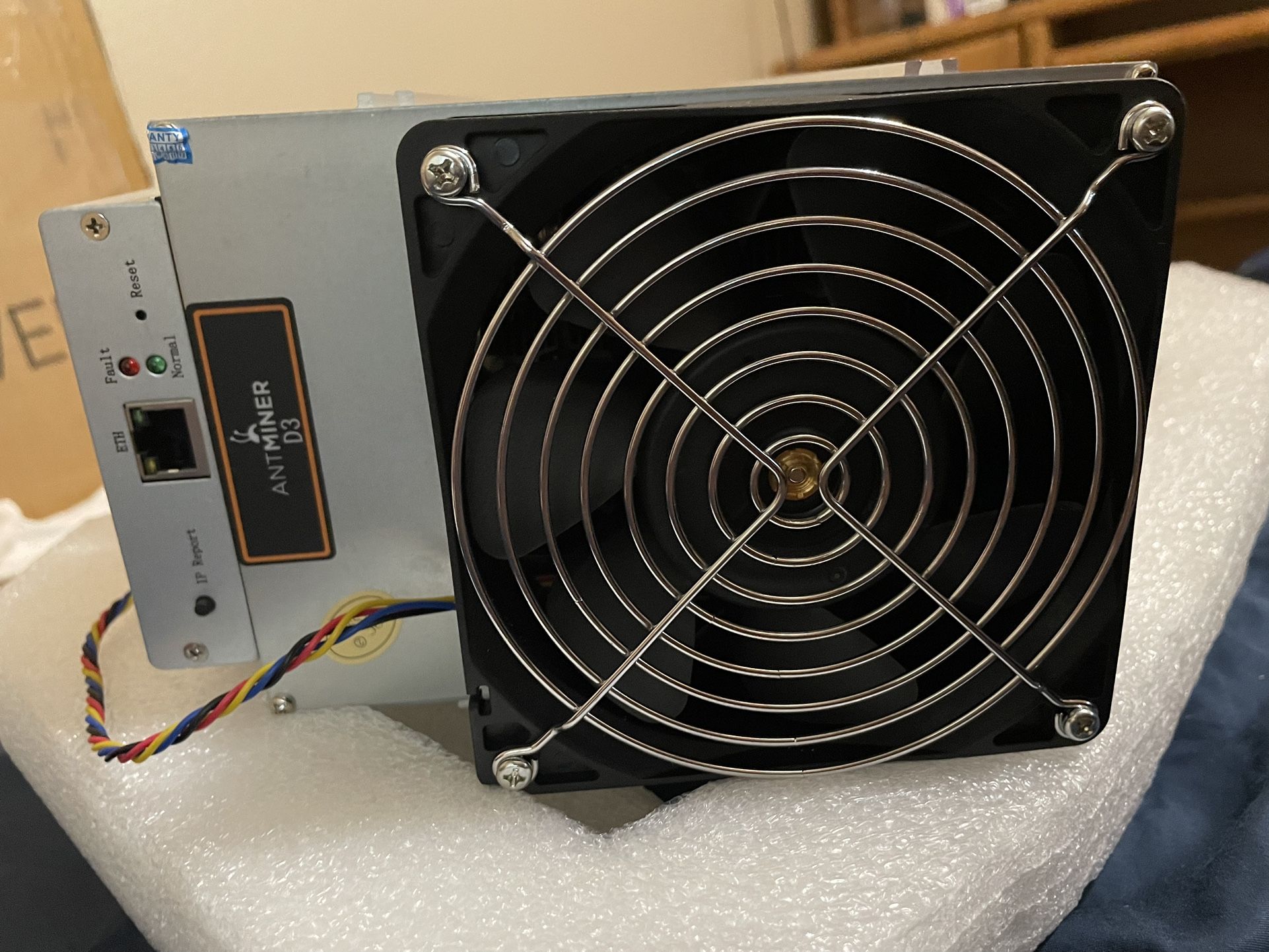 Bitmain Antminer D3 Bitcoin Miner (new)
