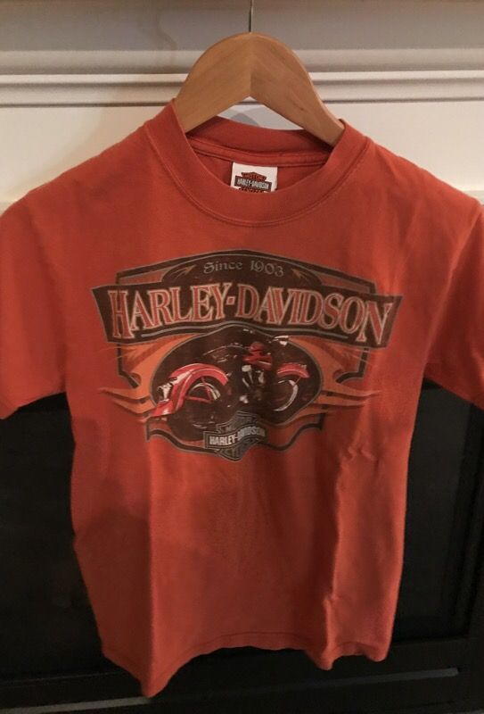 HD shirt