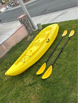 Lifetime 10 Foot Manta Tandem Kayak with paddles