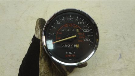 1983 Honda Shadow VT750 VT 750 H774. speedometer speedo gauge $50