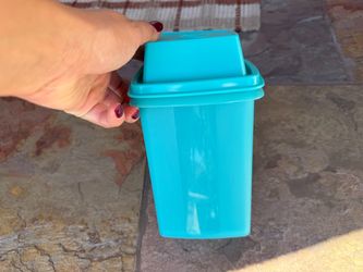 Tupperware Jalapeño