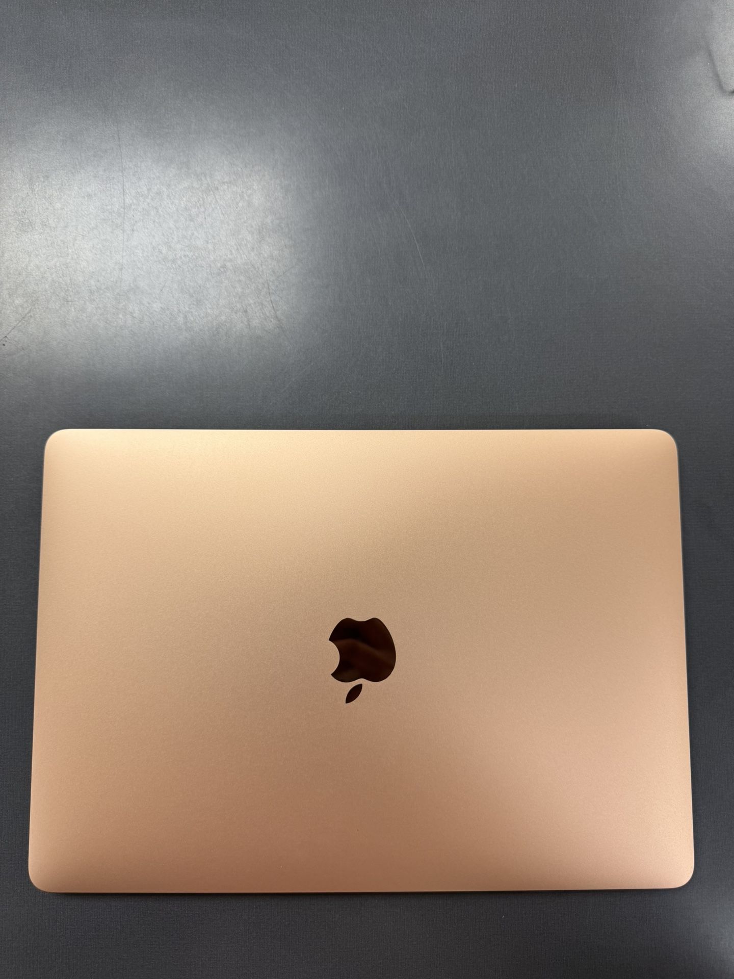 Apple MacBook Air