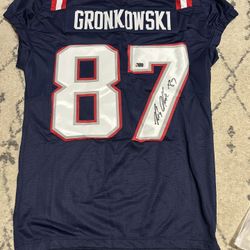 Rob Gronkowski Signed Autographed Patriots Jersey 