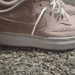 Nike AIR Forces Size 9 