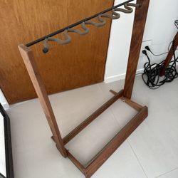 String Swing Guitar Stand for 6 Electric or Bass, or 3 Acoustic Guitar