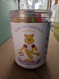 Scentsy Disney Winnie the Pooh Sidekick - NEW in Box!