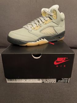 Ds Pair Of Jordan Retro 5’s Jade Horizon Size 6y