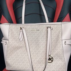 Michael Kors Tote 