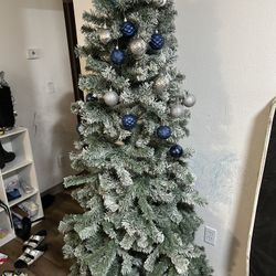 Light Up Christmas Tree