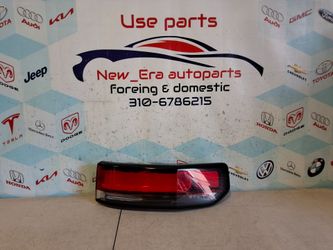 2022 RIVIAN R1T REAR TAIL LIGHT RIGHT 2024