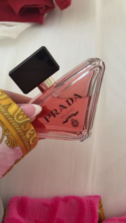 3oz Pradadoxe Intense Eau de Parfum with amber & jasmine