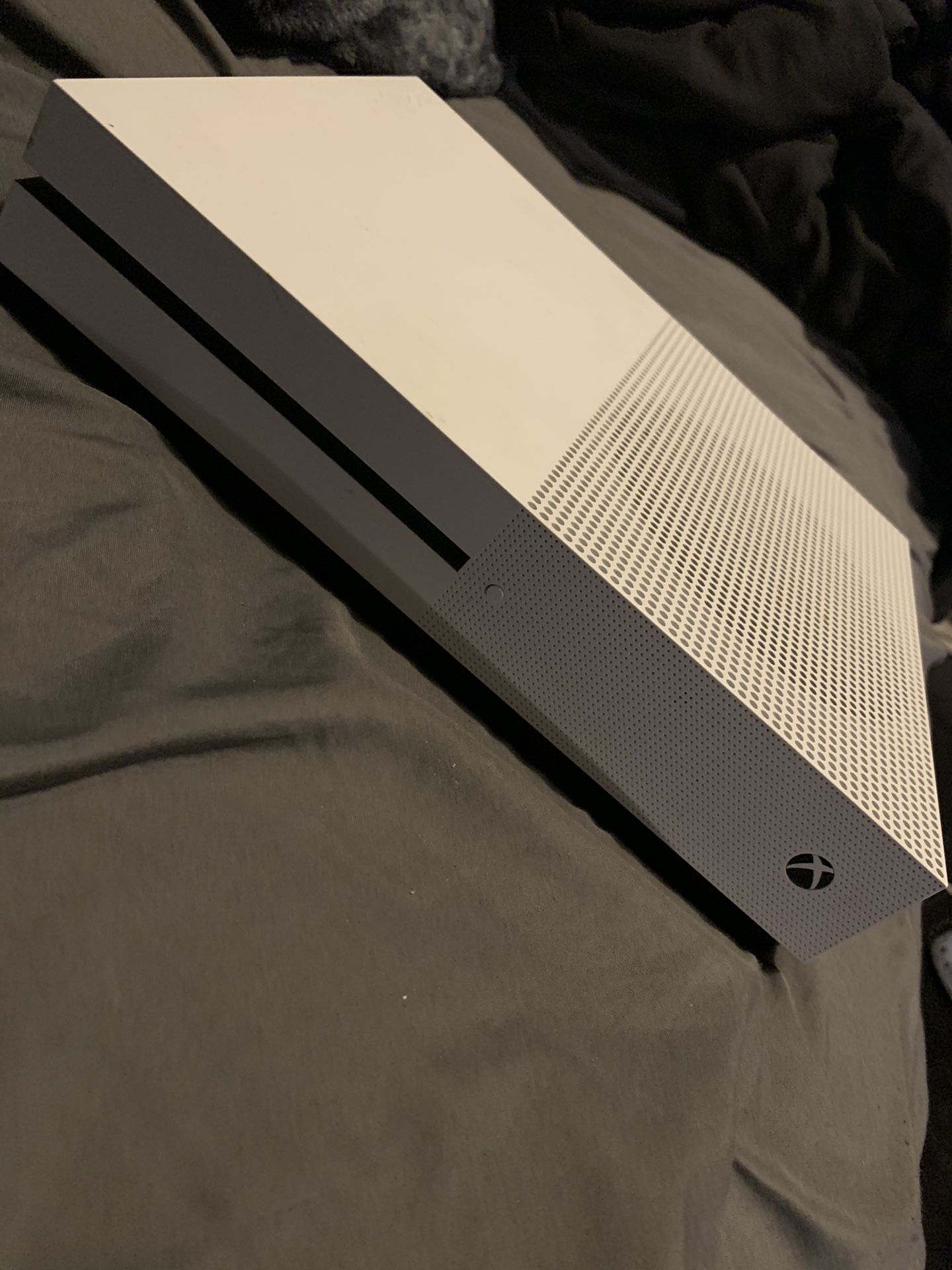 Xbox One S!