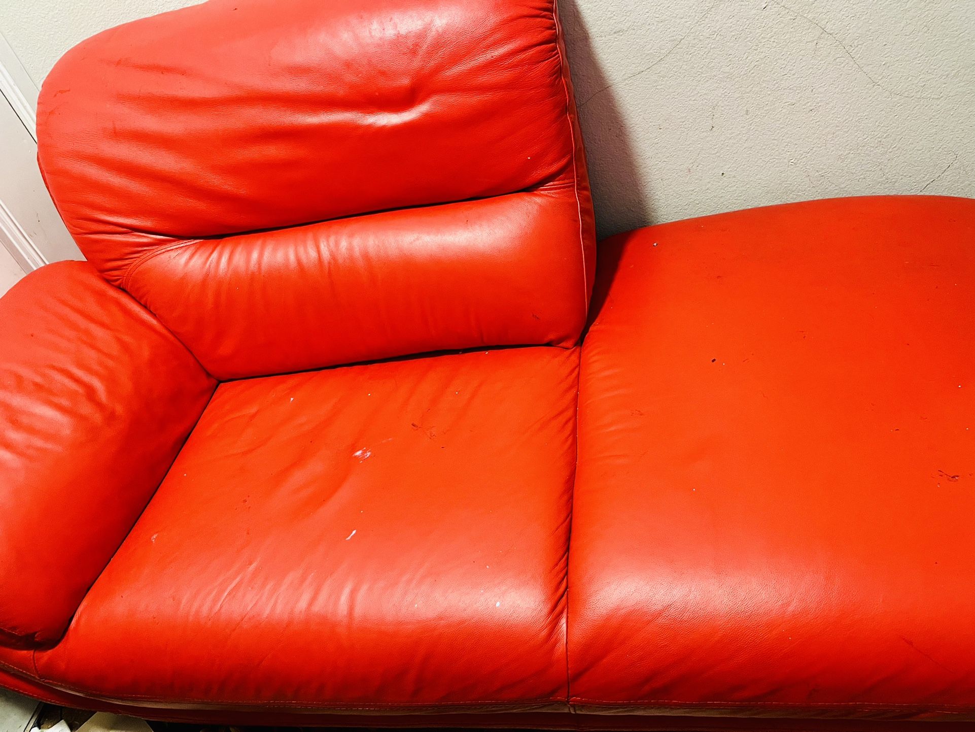 Red  Couch 