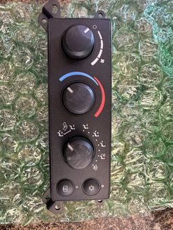 Dodge A/C Control Head Unit