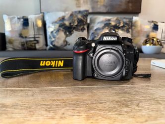 Nikon D7100 Complete Bundle
