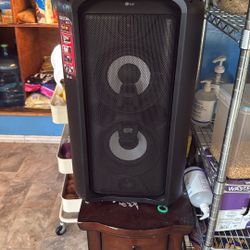 LG XBOOM RK7