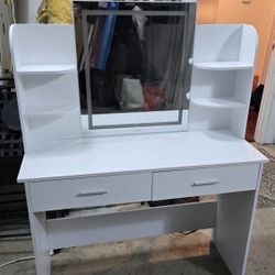 Makeup Vanity 