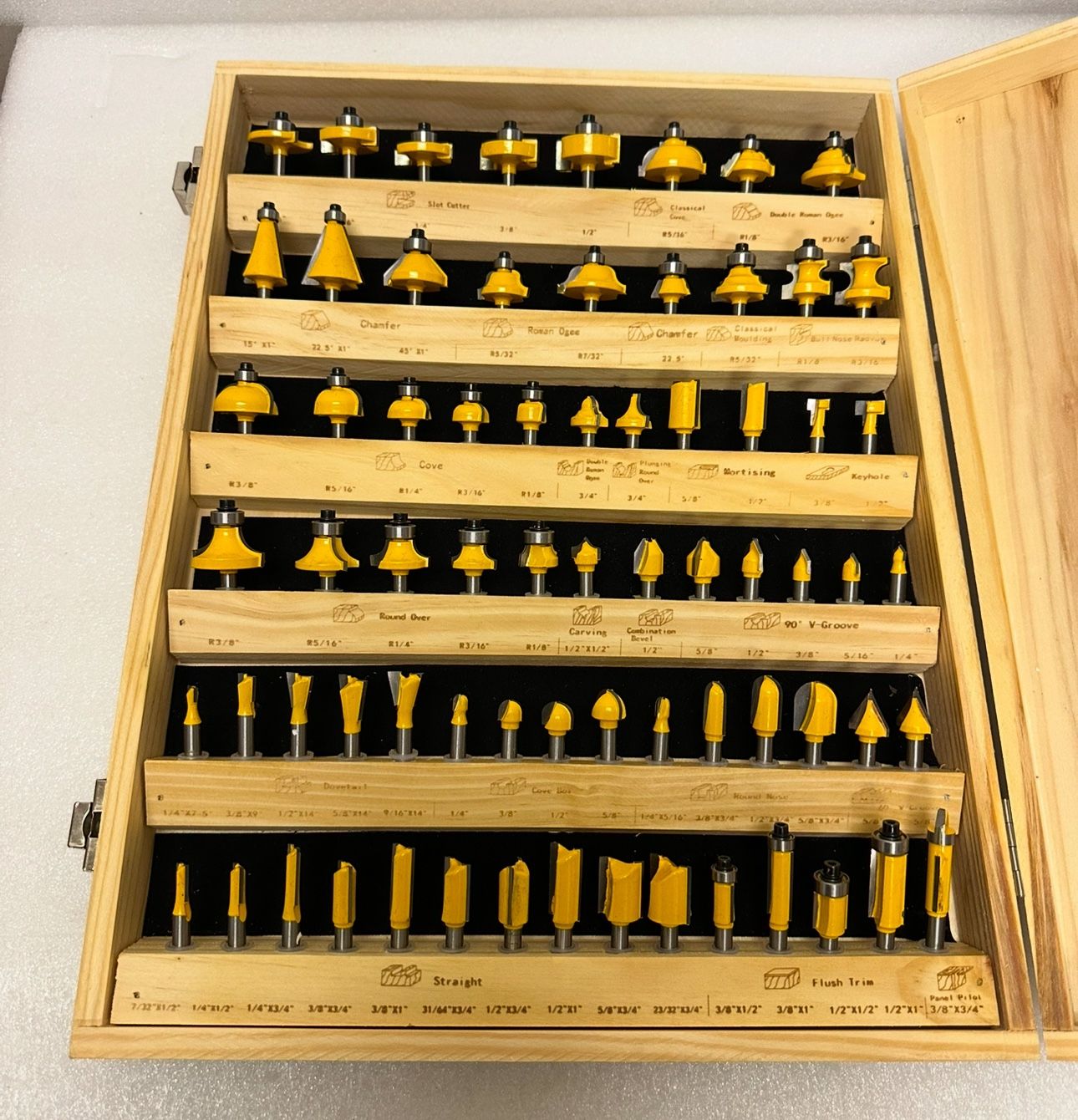 MNA 70 Pc Router Bit Set