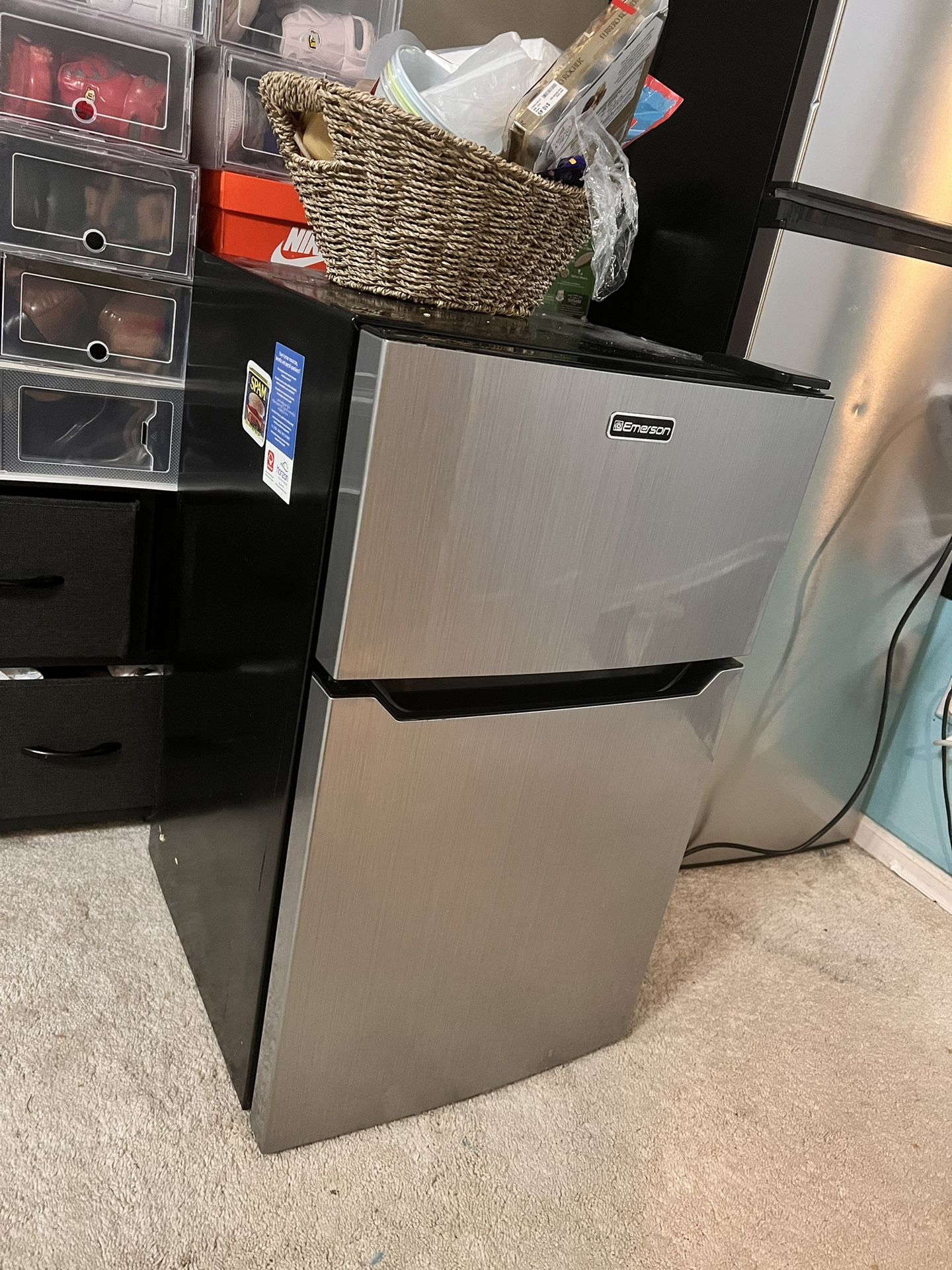 Emerson Mini Refrigerator 