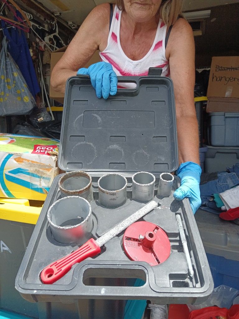Hole Cutters