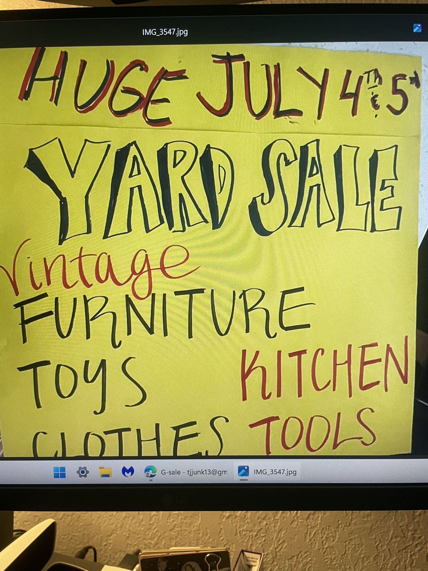 HUGE 4th  & 5th Of July Multi Family Yard Sale