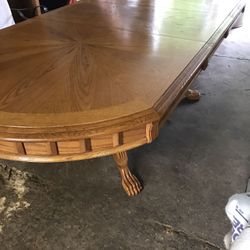 Oak table with leaf and 4 chairs