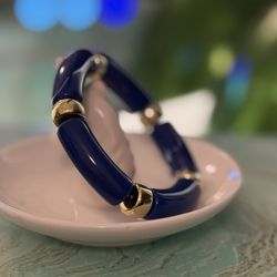 Elegant Bangle  Black 