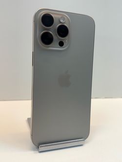 Apple iPhone 15 PRO MAX 512gb. ( Unlocked Phone )