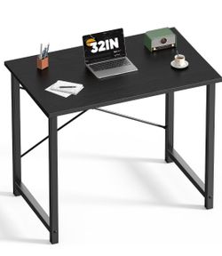 Desk - (Like New Condition)