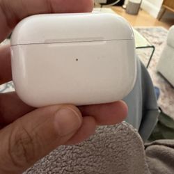 AirPods Pro First Gen 