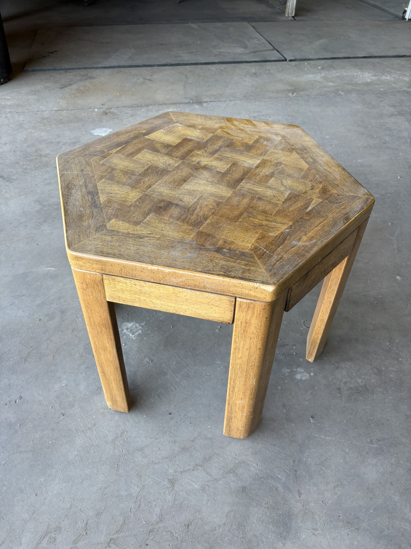 End table hexagon