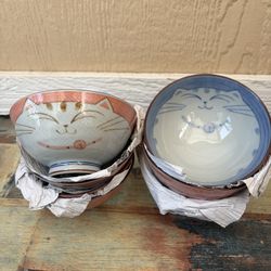 4 Pack Porcelain Rice Soup Bowl Maneki Neko Smiling Cat Pattern Made in Japan