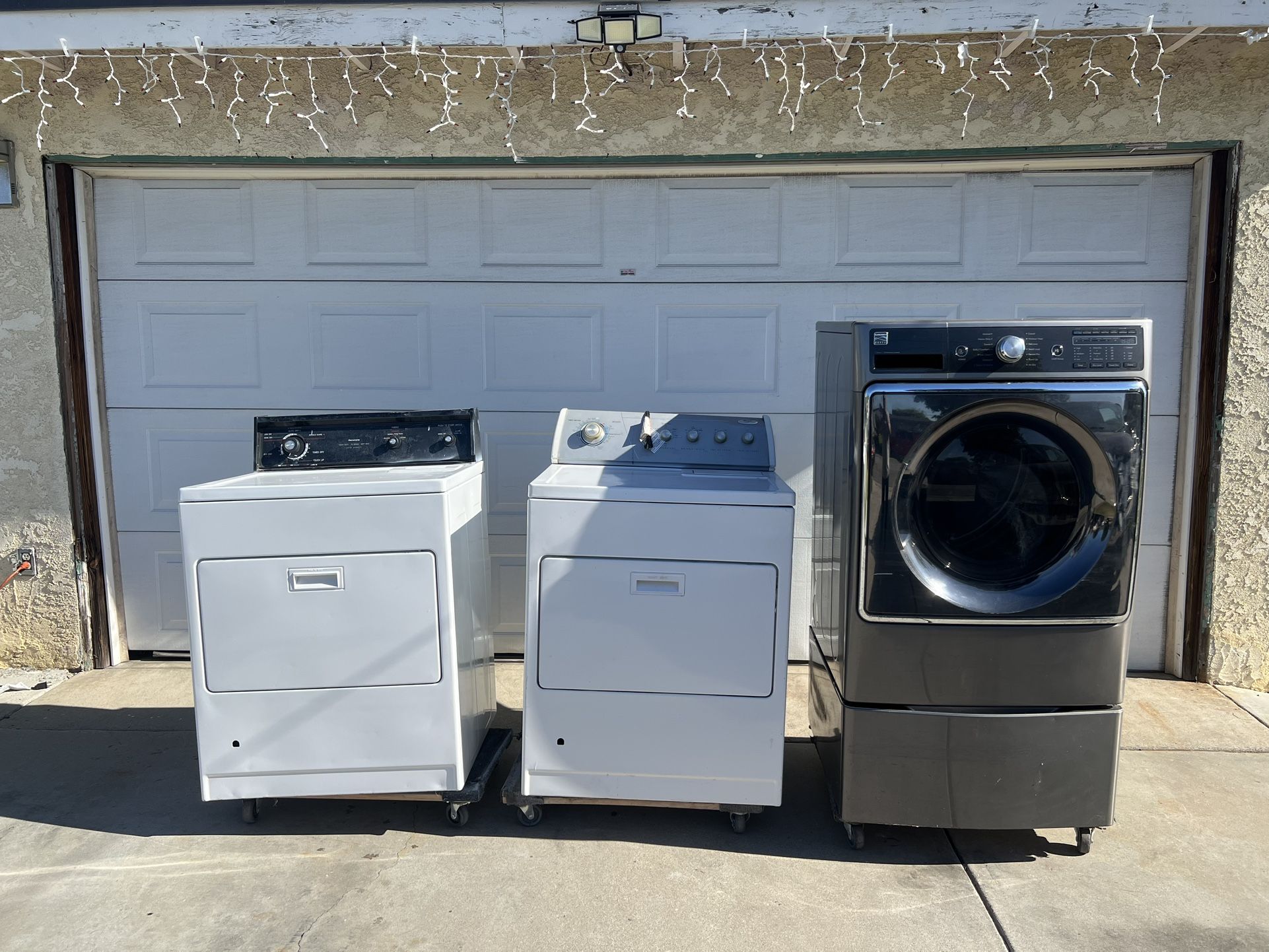 3 GAS DRYER KENMORE WHIRLPOOL AND KENMORE INGOOD CONDITION 