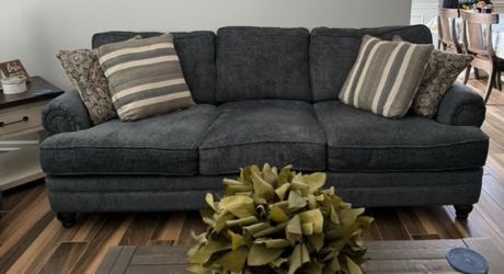 Sofa, Loveseat, chair & ottoman