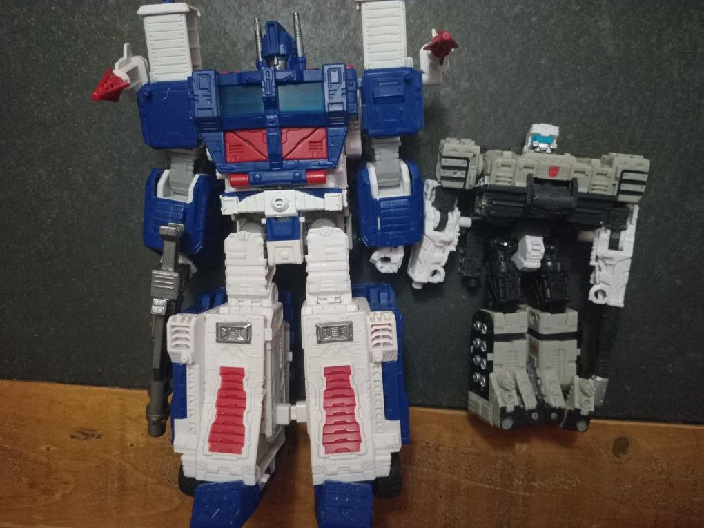 Transformers Lot
