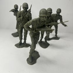 Vintage Large Army Men Soldiers 5" Jumbo Figures Green Plastic Lot of 5