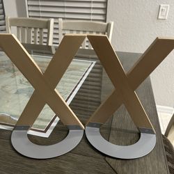 Home Decor- 2 X Wood Book Ends