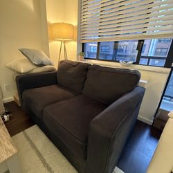 Loveseat Comfortable Couch!