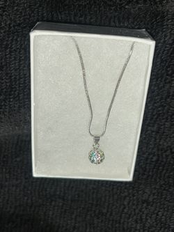 Silver Necklace With Pendant 