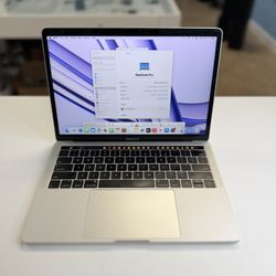 MacBook Pro 13inch Touchbar i7 Processor 16GB Ram 512 storage / battery cycle 94