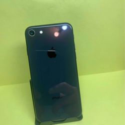 iPhone 8 Unlocked 