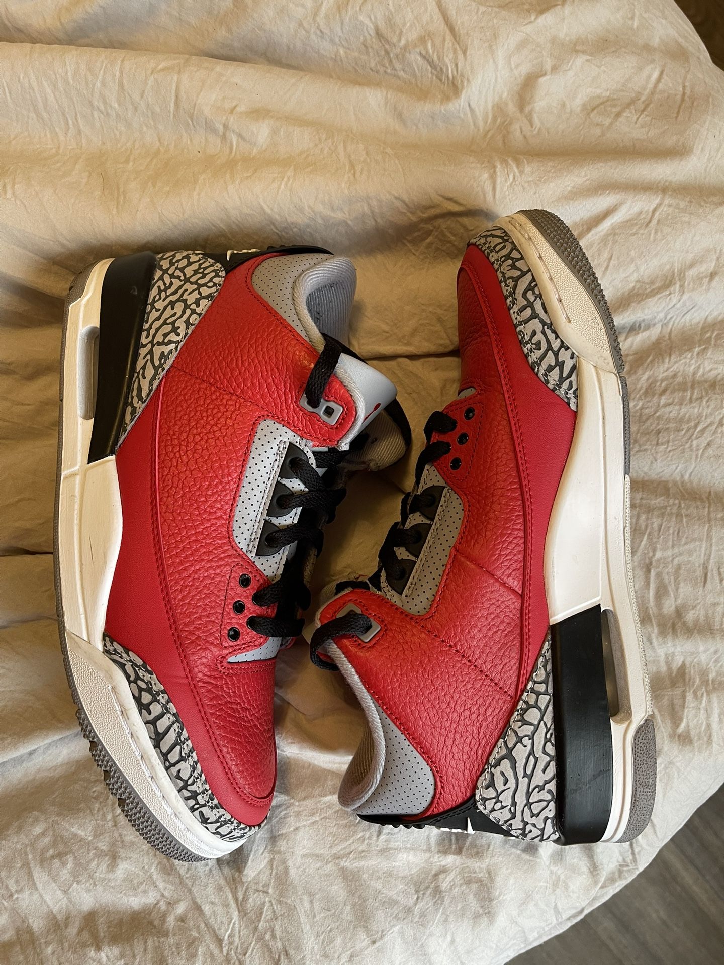 Nike Jordan 3 Unite