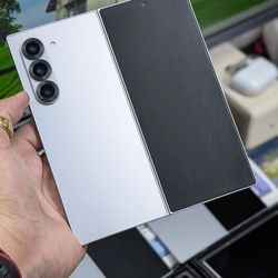 Samsung Galaxy Z Fold 5 Unlocked, FREE Smartwach/ Headphones. Pay $1 Today Rest in payments. NO CREDIT NEEDED FINANCING