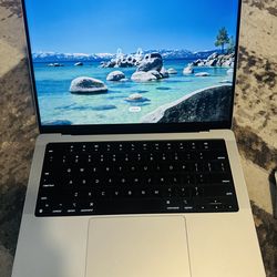 MacBook Pro M1 Pro w Original Charger