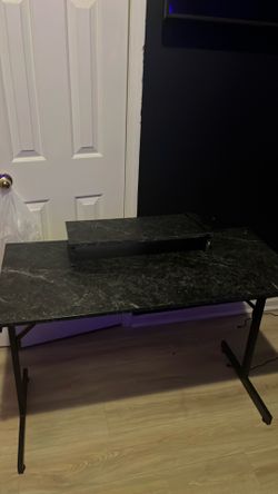 Gaming Desk (Led)