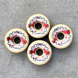 Rat Bones Daggers For Life SPF 58mm / 99a.