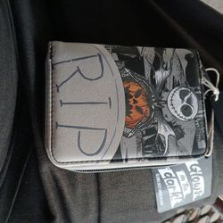 Nightmare Before Christmas Glow In The Dark Wallet 
