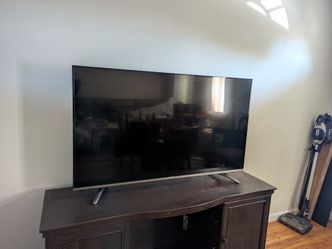 TV 48"