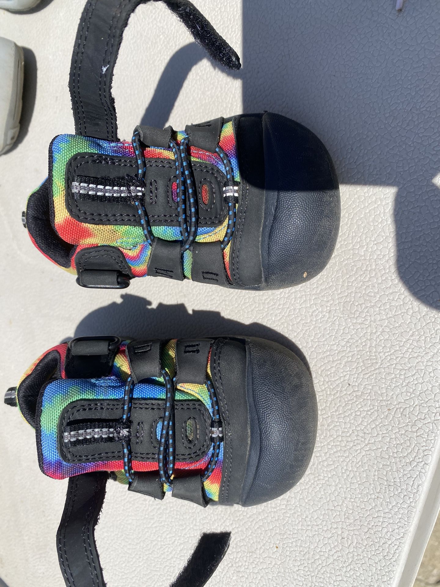 Keen Rainbow Adventure Shoe